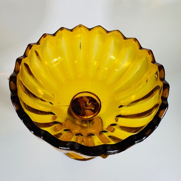 Vintage Indiana Glass Amber Lotus Blossom Pedestal Compote Bowl 7.5 - Picture 5 of 7
